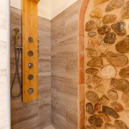 Casa Mistela Bed & Breakfast