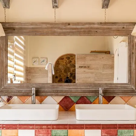 Casa Mistela