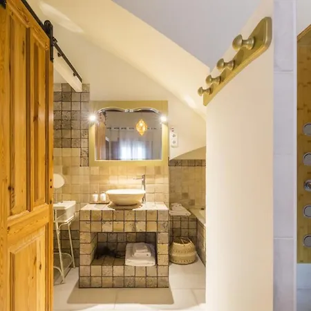 Casa Mistela 3*